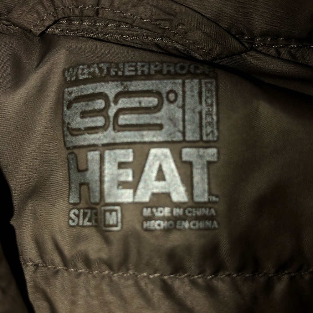 Weatherproof Light Weight Packable Vest - image 3